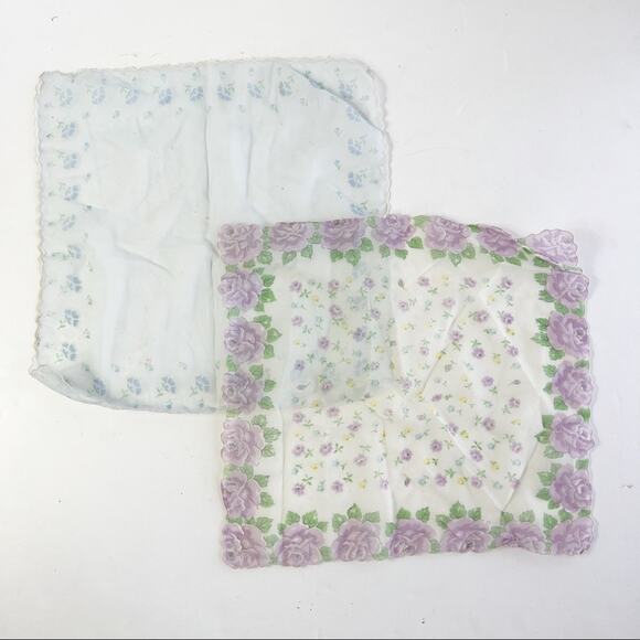 Set of 2 vintage floral hankies Halloween crafter collector embroidery - Picture 1 of 8